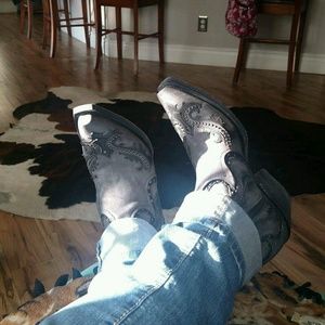 Meet your Posher, Hailey